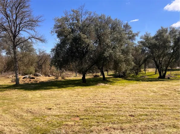 4036 Dawn Rd #B, Mariposa, CA 95338