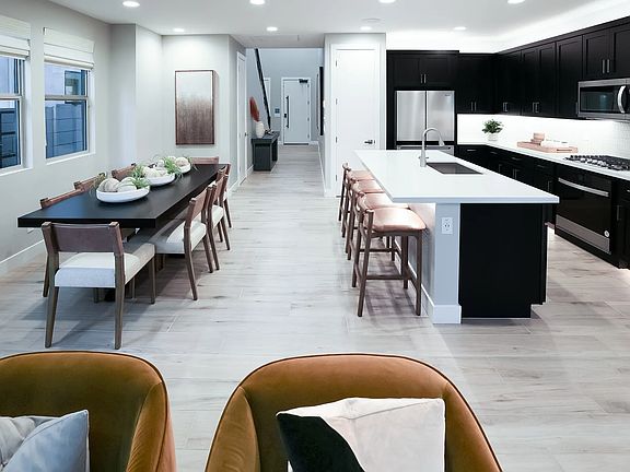 3003 Model Kitchen and Dining