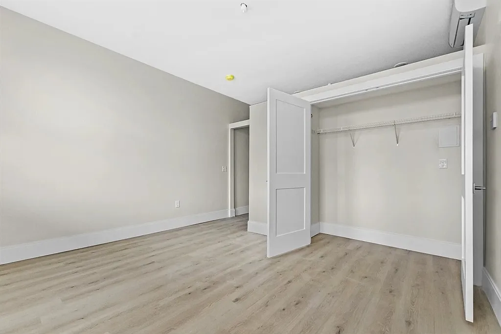 Building Photo - 66 Emerson St #107