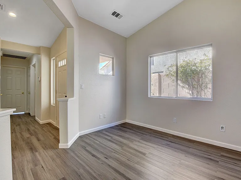 7616 Vista Hills Dr — Photo 13