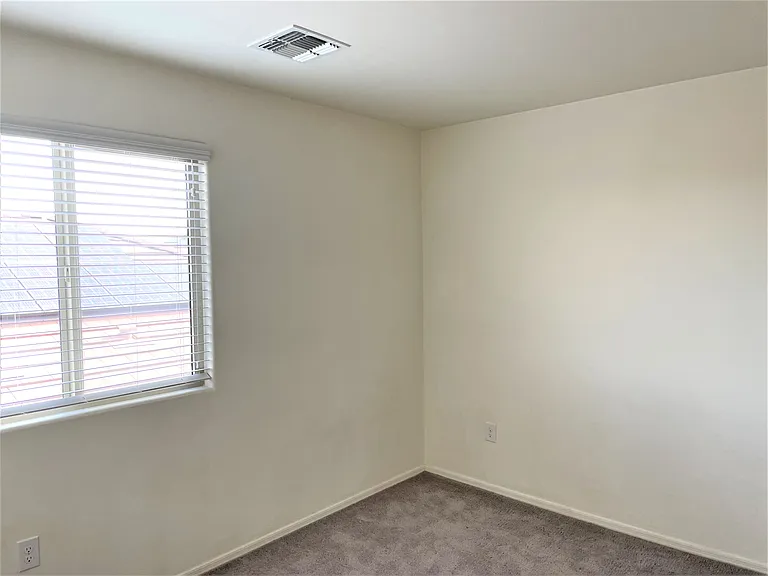 9450 N Andrina Dr — Photo 29