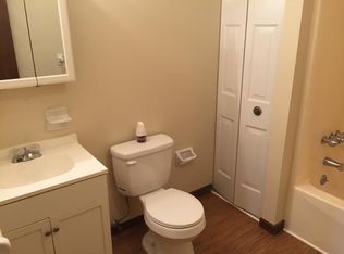 3409 25th St APT 6, Parkersburg, WV 26104