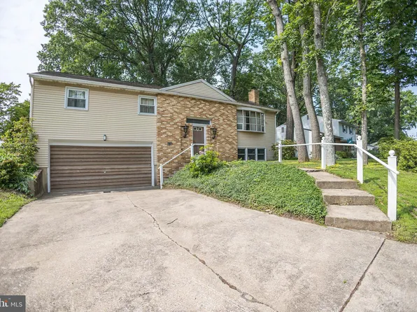 529 Appalachian Ave, Mechanicsburg, PA 17055