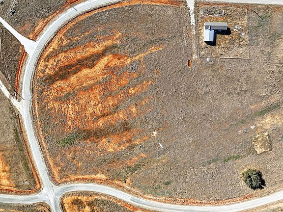 3rd image of 2157 River Shoals Rd