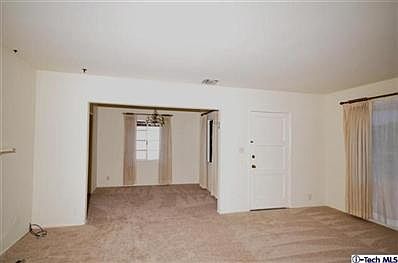 3rd image of 1105 E Norwood Pl