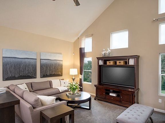 3rd image of 5484 Bull Creek Dr