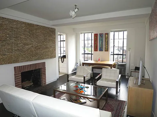 Rented by Town Residential | media 31