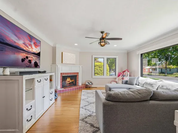 1415 Myrtle St, Turlock, CA 95380