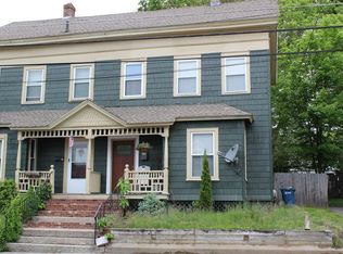 27 East St, Northbridge, MA 01534