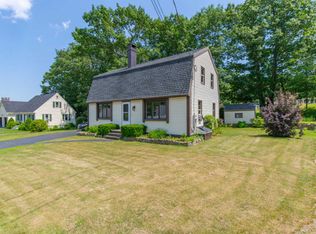30 Greenfield Ln, Biddeford, ME 04005