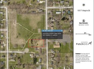 1017 Maple St, Albion, MI 49224