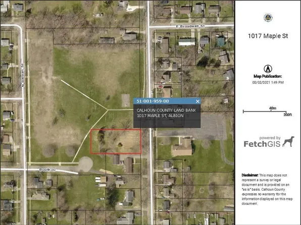 1017 Maple St, Albion, MI 49224