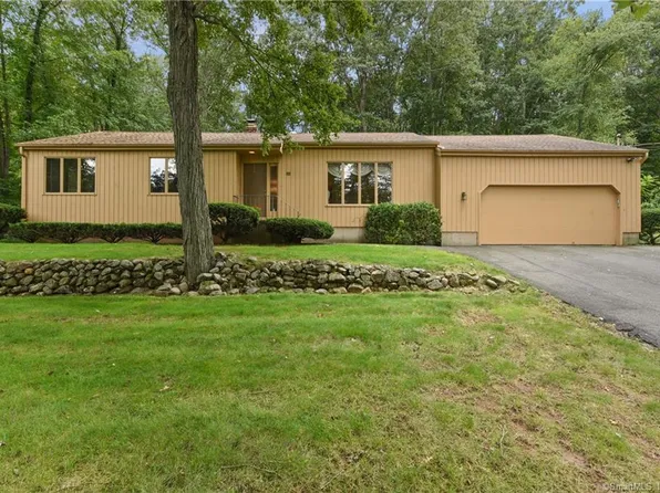 111 Glenmeadow Drive, North Branford, CT 06472