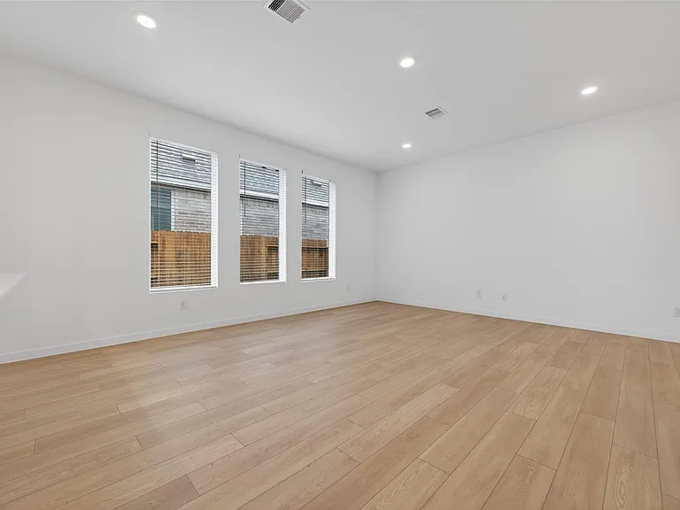 16315 Mesquite Field Dr — Photo 20