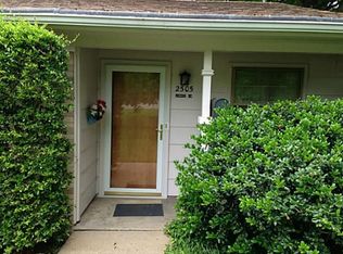 2505 Janice Ln, Fort Worth, TX 76112