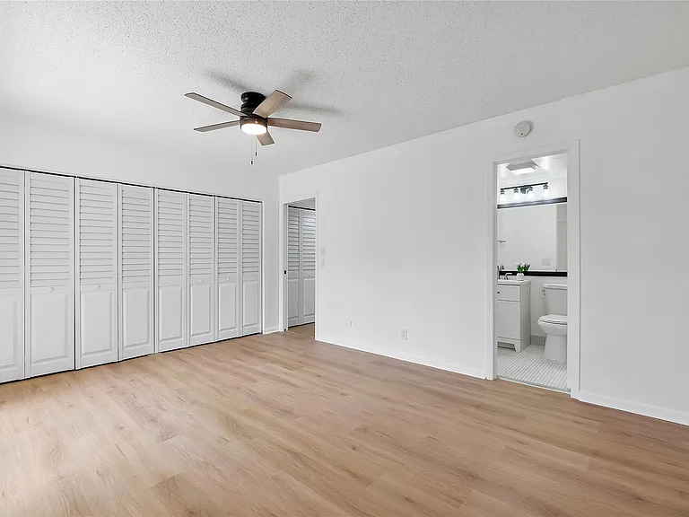 457 Mansfield Dr #457 — Photo 8