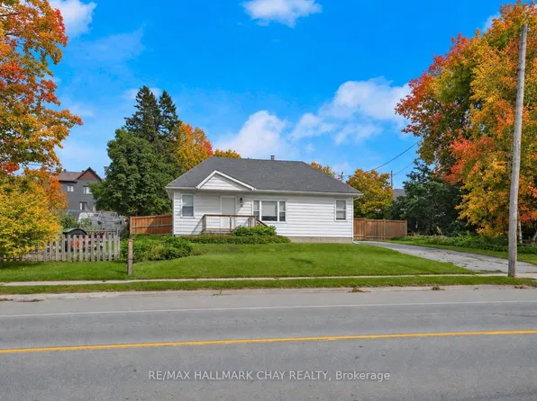 11 King St S, Innisfil, ON L0L 1L0
