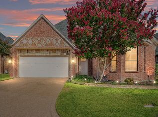 1236 Gabriel Ln, Fort Worth, TX 76116