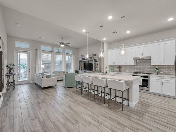 5th image of 7322 Honey Creek Ln