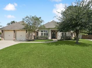 209 Chateau De Brie, Mandeville, LA 70471