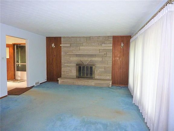 5th image of 8861 W County Road 550 S