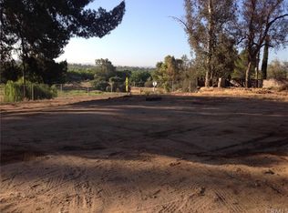 5611 Riverview Dr, Riverside, CA 92509