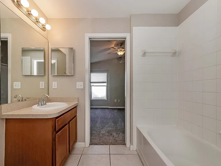 10620 Shady Preserve Dr — Photo 10