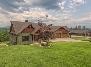 813 Ridge Pointe Way, Blairsville, GA 30512