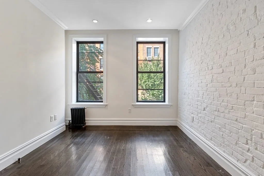 402 East 12th Street — Photo 1