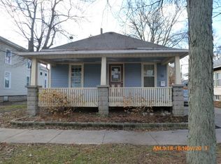 739 E Main St, Morris, IL 60450