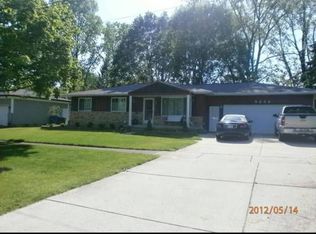 5324 Seymour Rd, Swartz Creek, MI 48473
