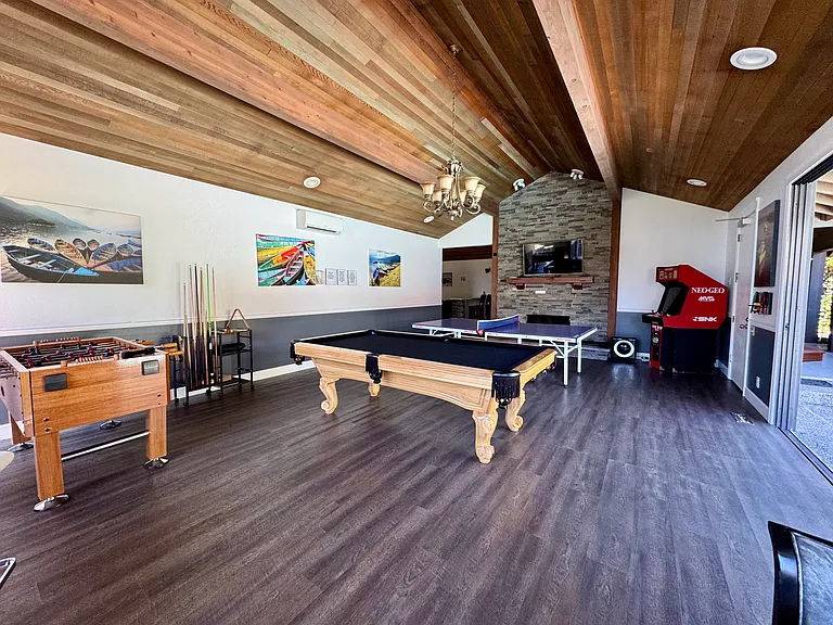 17444 NE 40th Pl #D4 — Photo 22