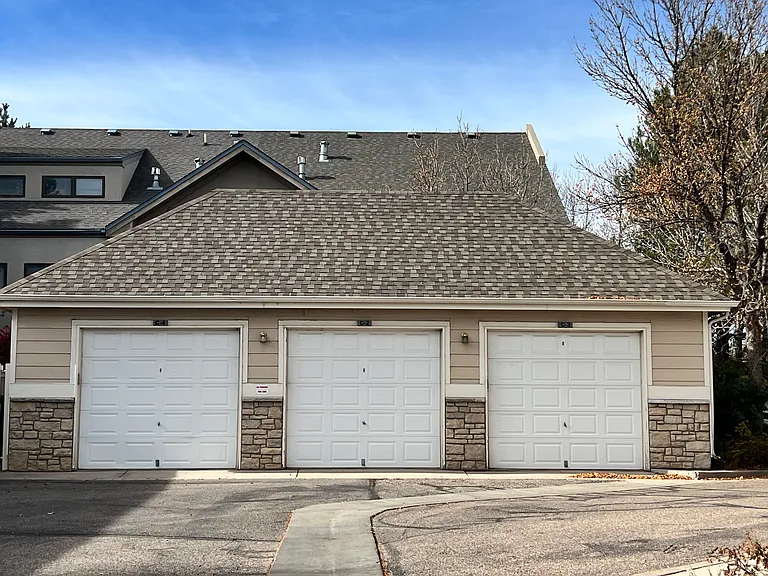 3945 Landings Dr #C2 — Photo 17