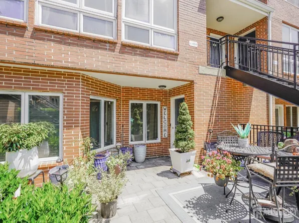 368 Rector St Unit 304, Perth Amboy, NJ 08861