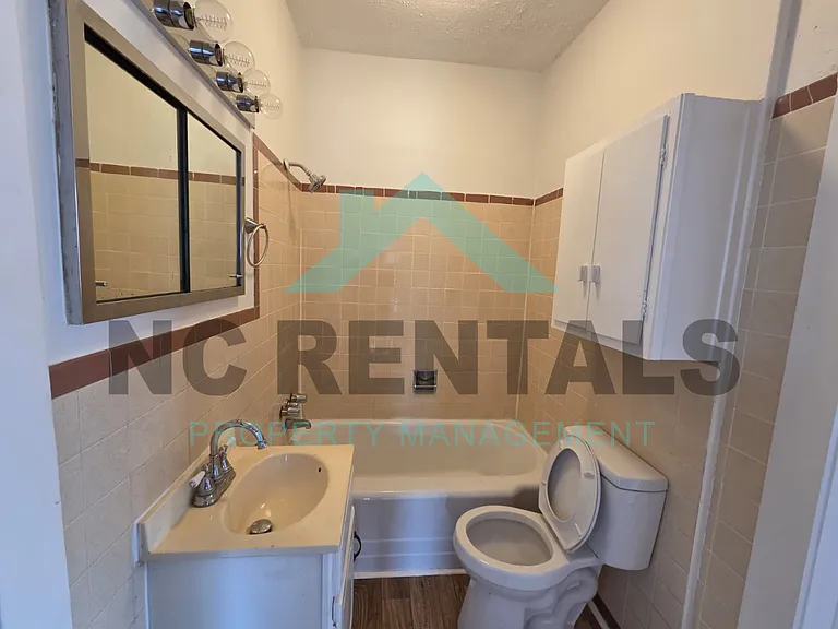 1318 Front St — Photo 18