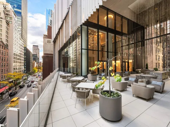 138 East 50th Street image 44 of 50