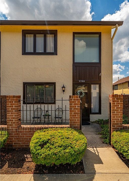 1st image of 1208 Chevington Ct