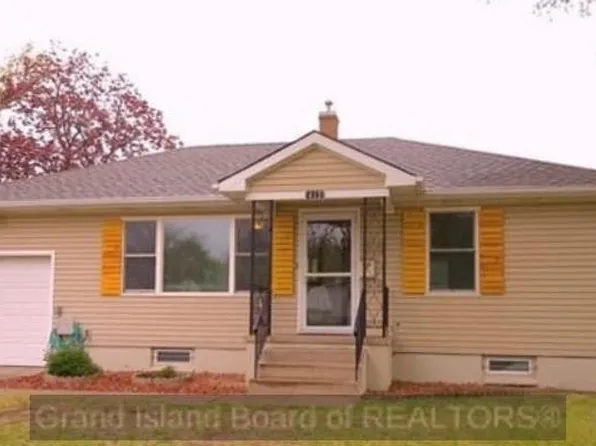 412 E 13th St, Grand Island, NE 68801