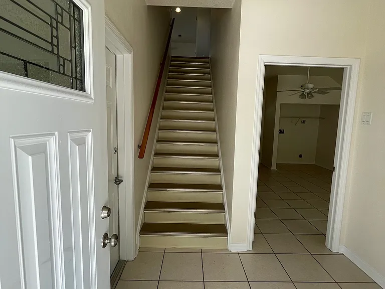 2015 Saint George Dr — Photo 3