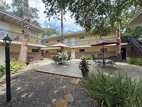 1502 Heights Blvd Photo 1