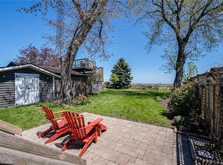 849 Beach Blvd, Hamilton, ON L8H6Z5