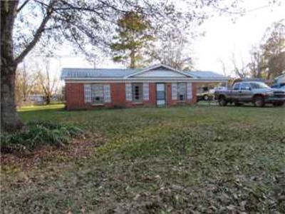 561 McBride Cir N, Axis, AL, 36505