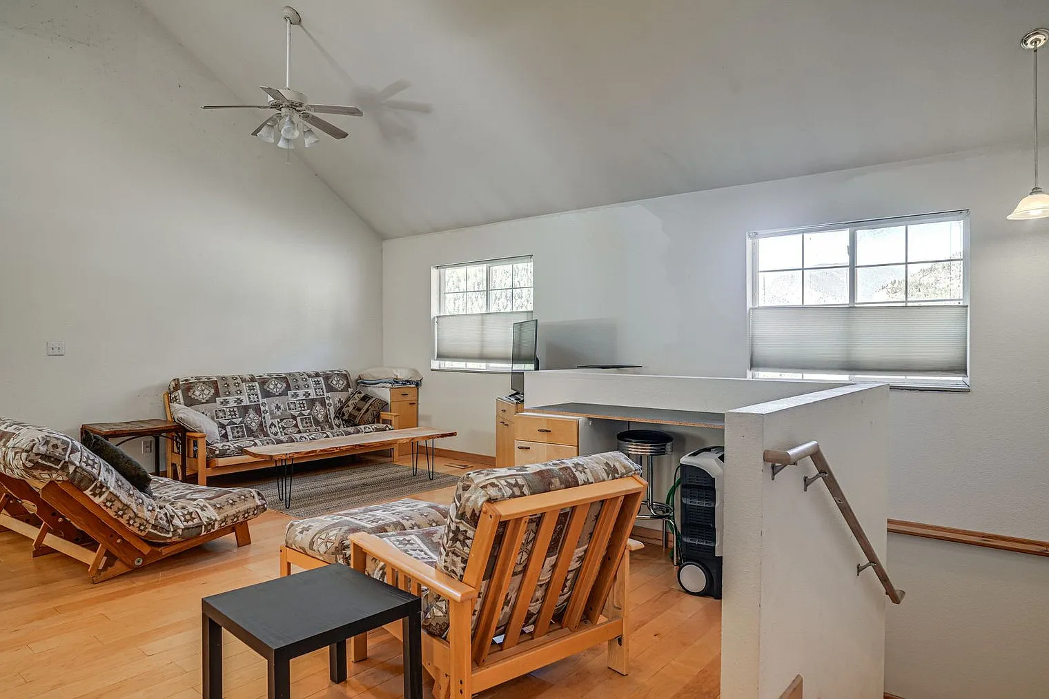 2 bed, 2.0 bath, 1194 sqft, $2,871 — Photo 3