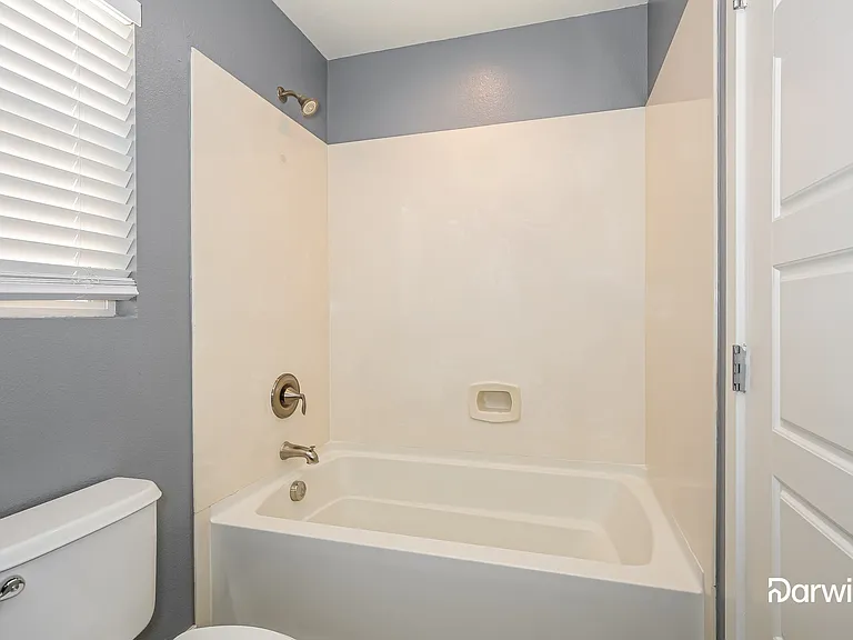 9389 Brigham Ave — Photo 10