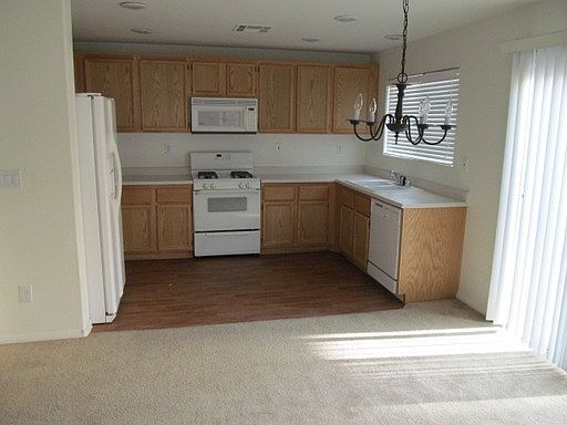 3rd image of 11748 Villa Malaparte Ave