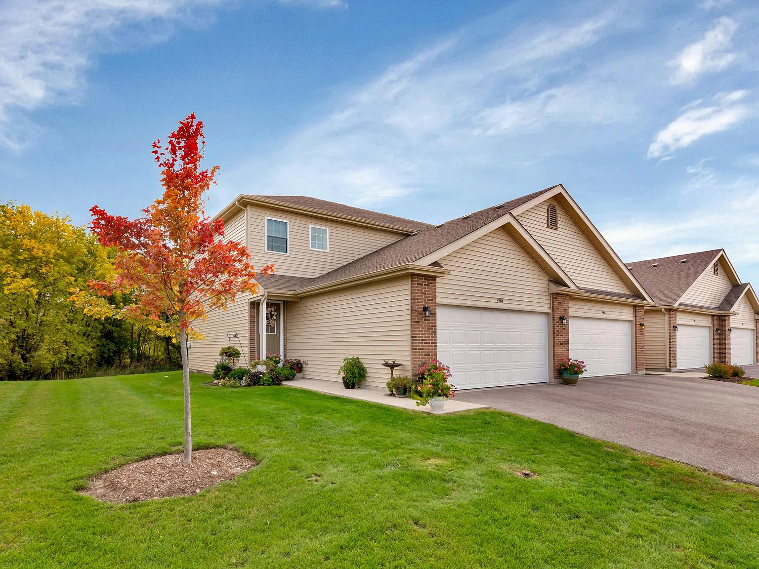 The Villas of Patriot Estates - Townhomes for Rent — Photo 4