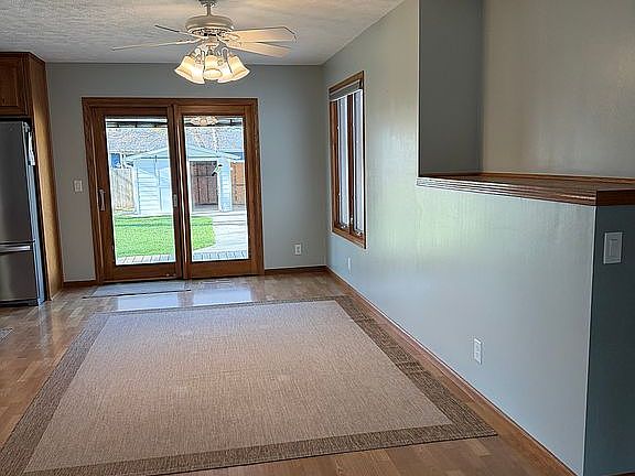 5th image of 1017 Waynoka St