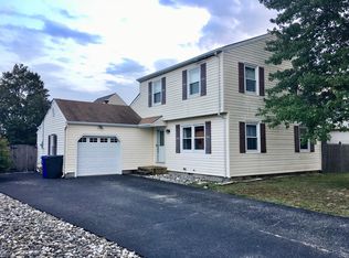 298 Jill Ct, Toms River, NJ 08753