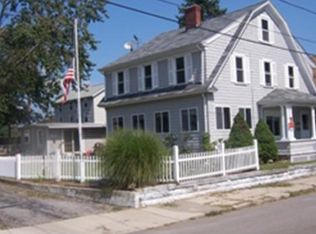 105 Maple Ave, Riverside, RI 02915
