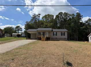 4941 Elmwood St, Trinity, NC 27370